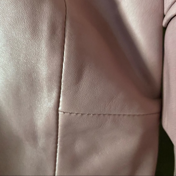 Leather jacket - Picture 6 of 7